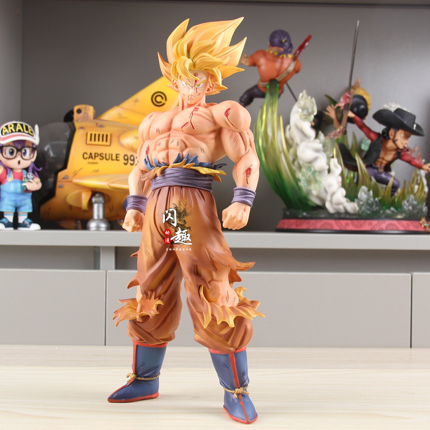 Juann Patung Super Saiyan Goku - Anime Merchandise For Men ulasan dan harga